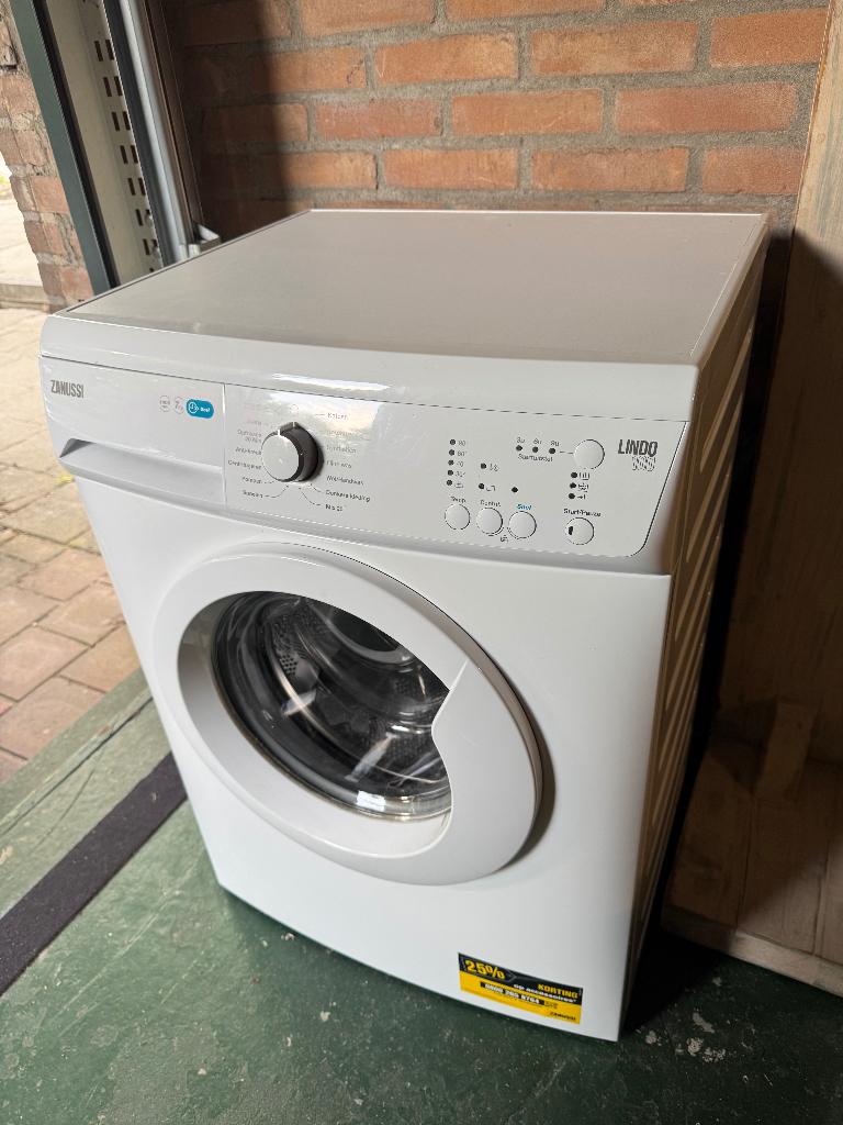 Zanussi Lindo 100 ZWF14400, Witgoed en Apparatuur, Wasmachines, Gebruikt, Voorlader, 6 tot 8 kg, 85 tot 90 cm, 1200 tot 1600 toeren