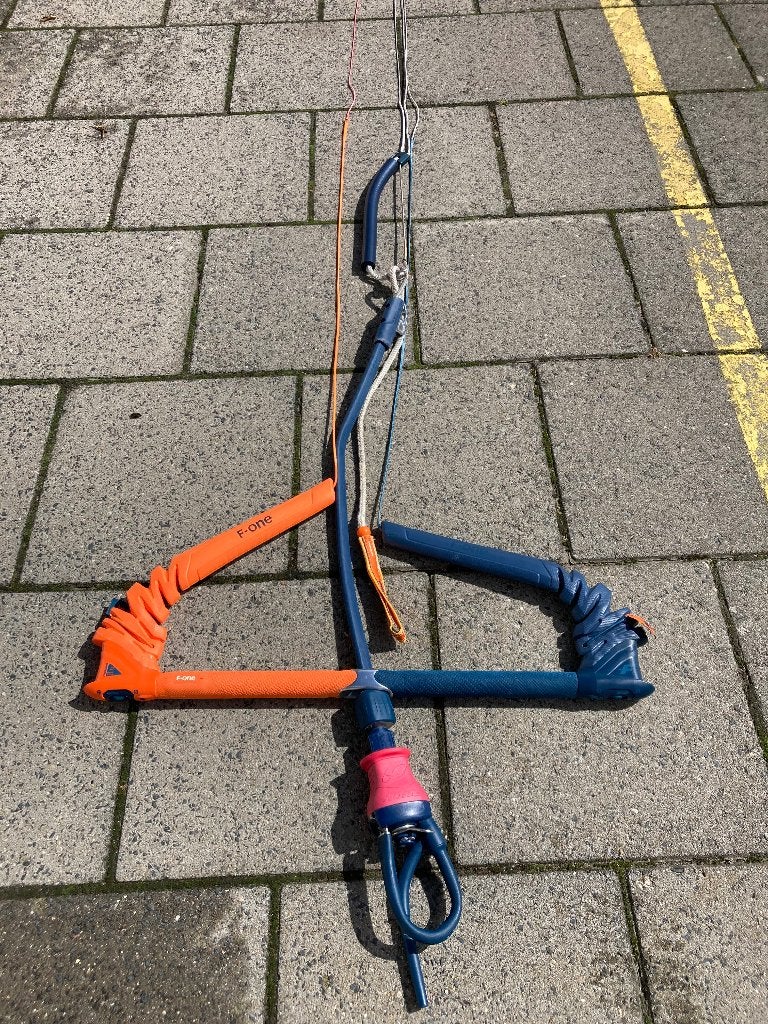 F-One Linx kitebar, Watersport en Boten, Kitesurfen, Geen board, Ophalen of Verzenden, Zo goed als nieuw, Bar