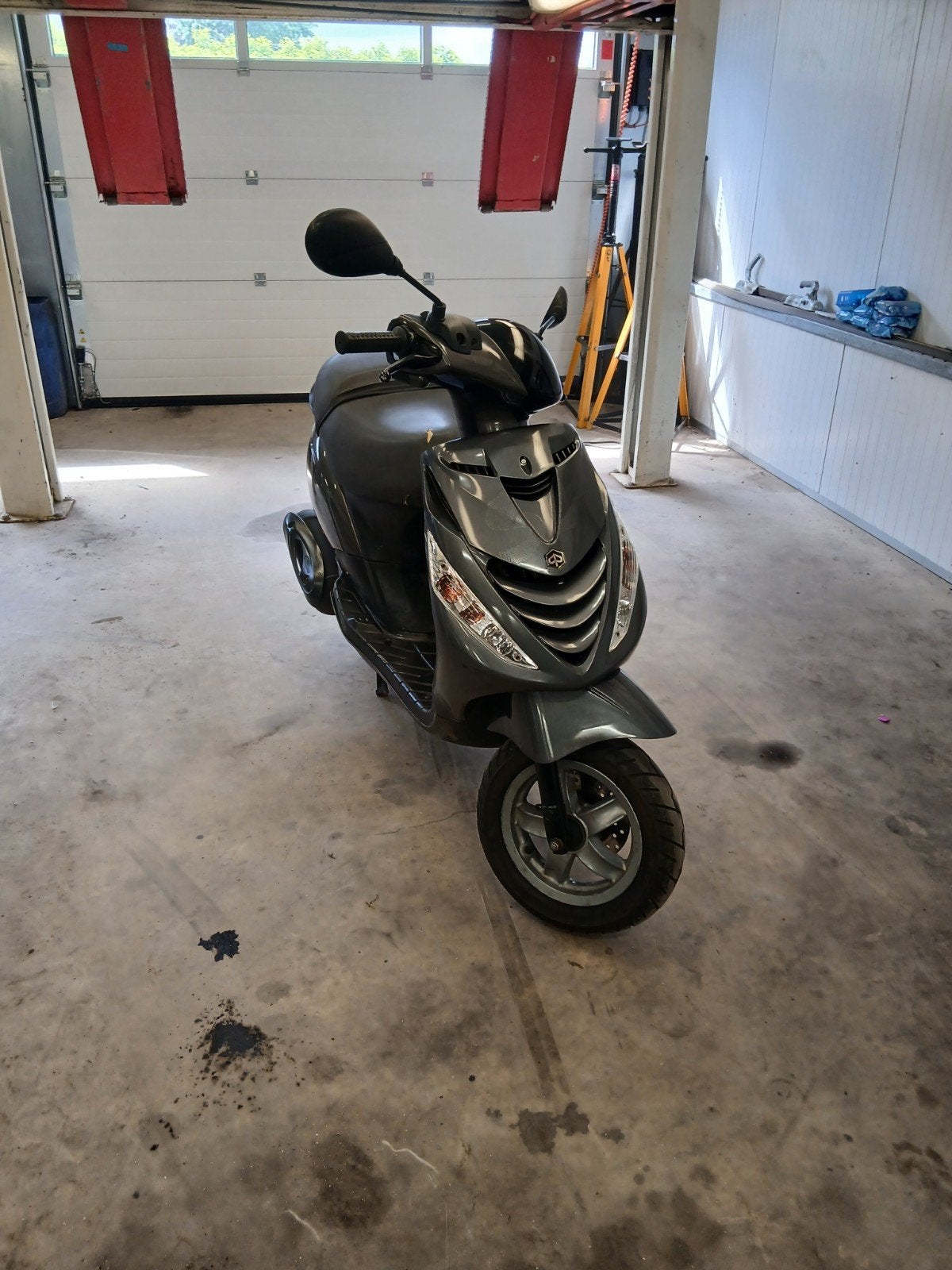 Piaggio Zip 4T uit 2010 - Goed onderhouden, loopt 50, Ophalen of Verzenden