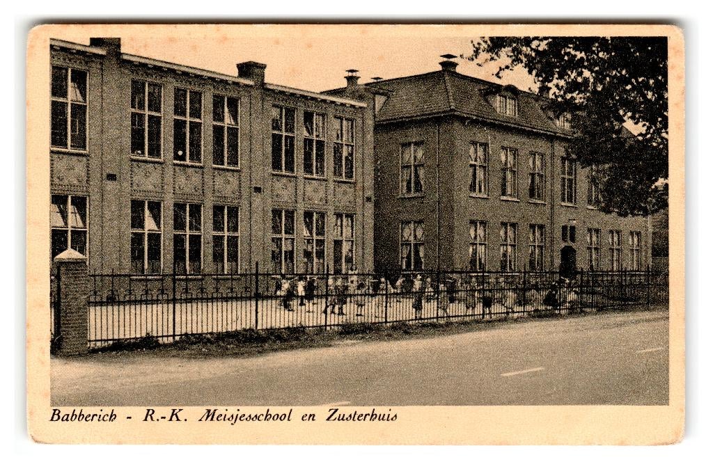 Babberich, (bij Zevenaar) R.K. Meisjesschool en Zusterhuis, Verzenden, 1920 tot 1940, Ongelopen, Gelderland