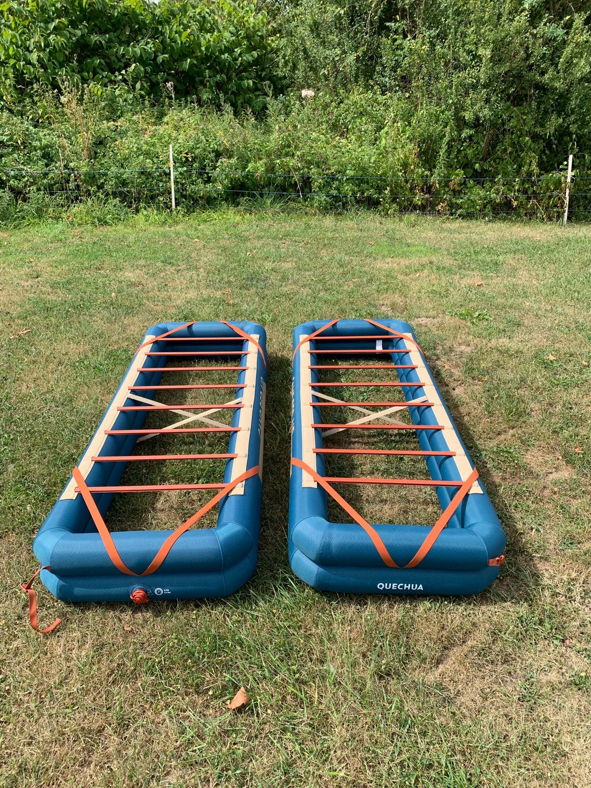 Quechua Camp Bed Air 70 opblaasbare veldbedden, Ophalen of Verzenden, Zo goed als nieuw