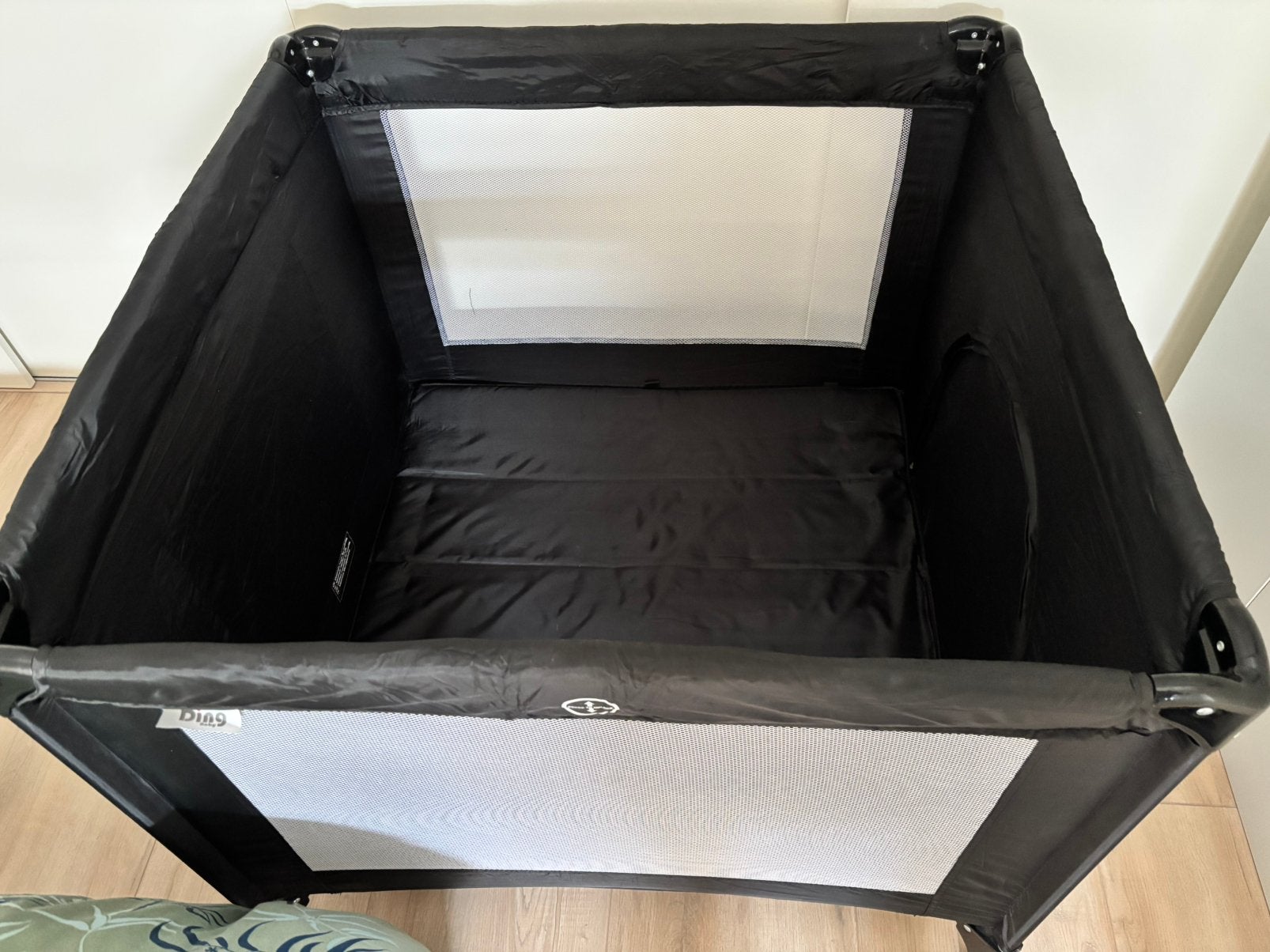 Opvouwbare box, Ophalen, Zo goed als nieuw