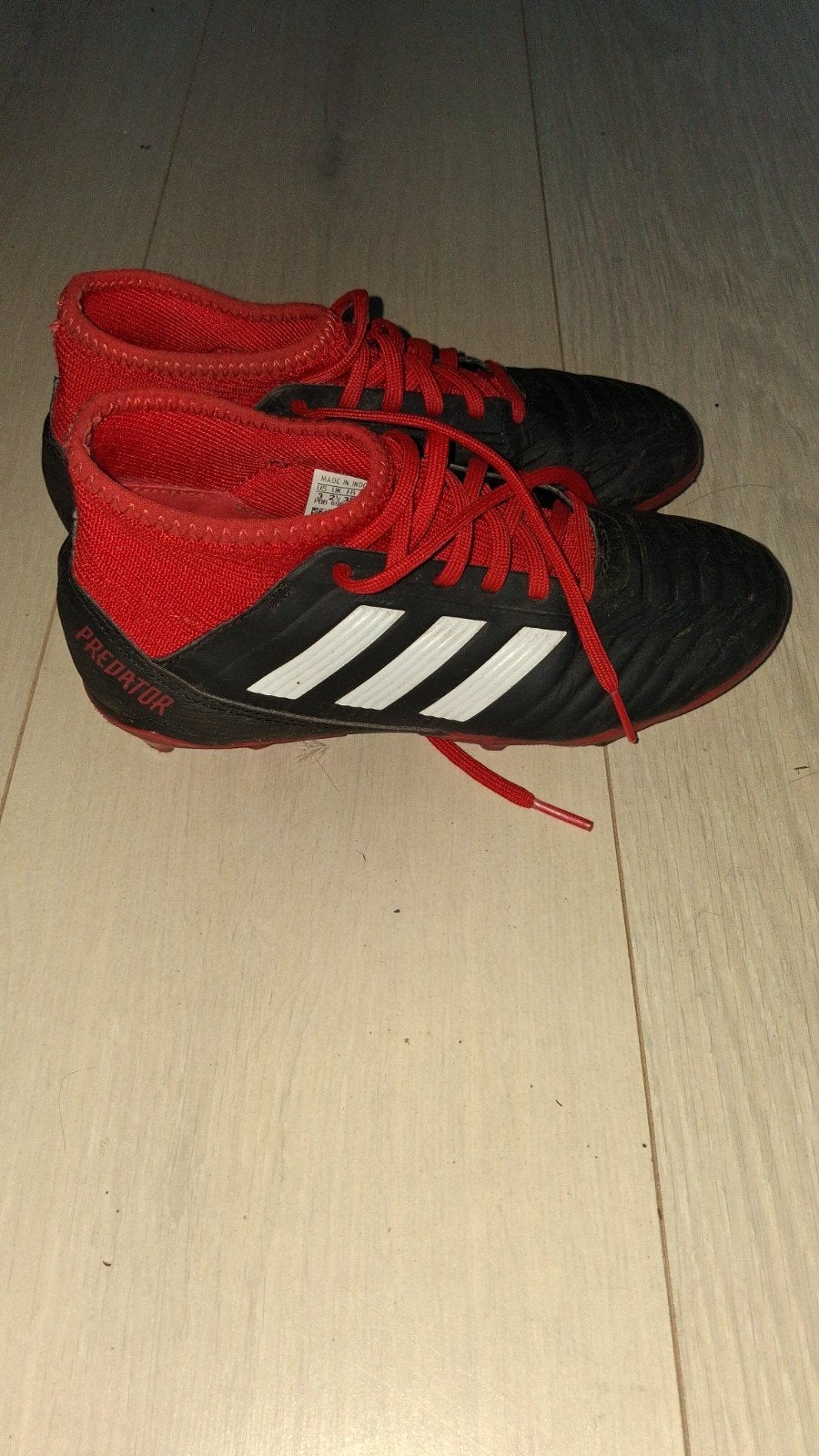 Adidas Predator voetbalschoenen - Maat 35, Ophalen, Gebruikt, Schoenen