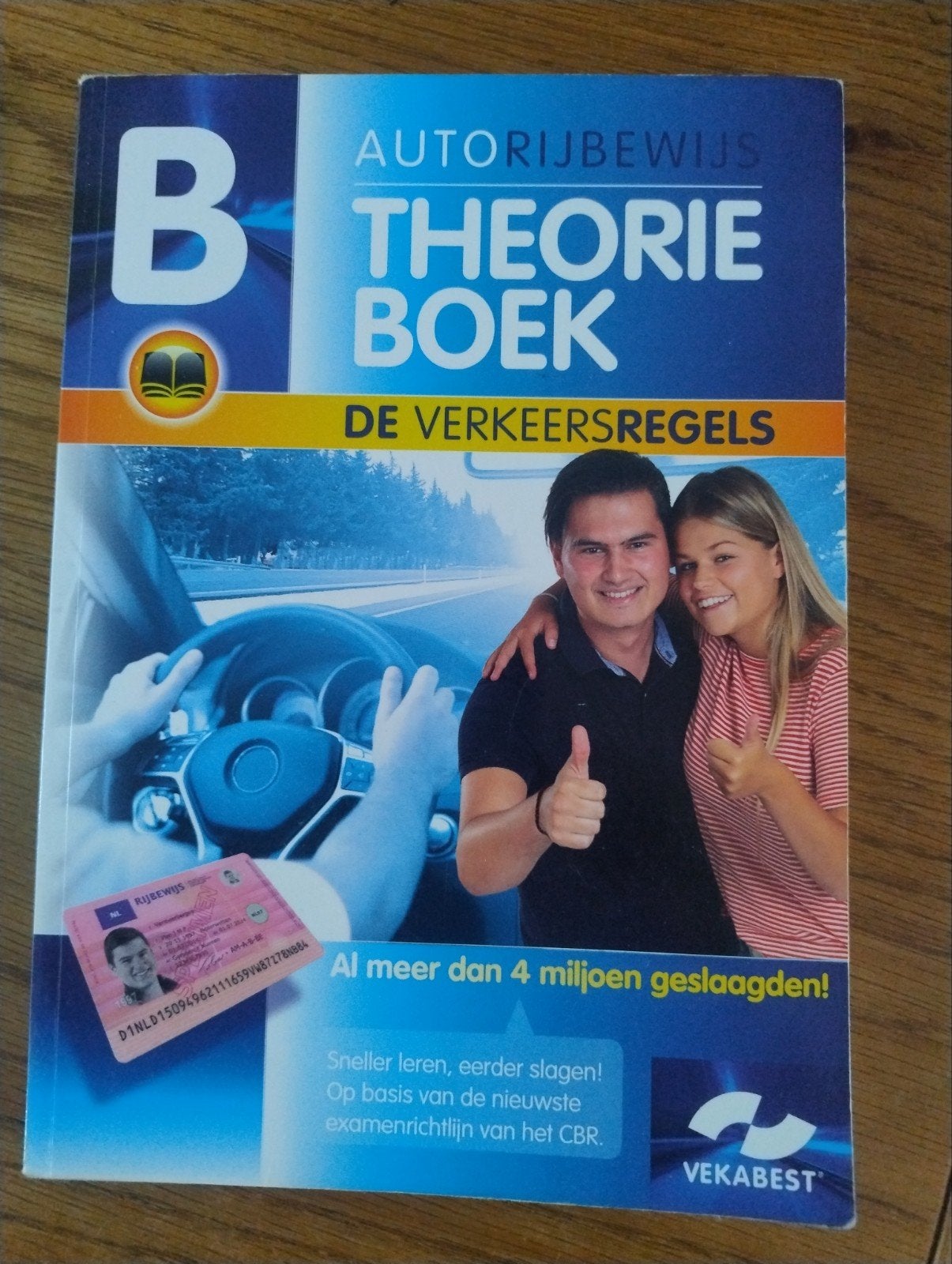 Autorijbewijs B Theorieboek - De Verkeersregels, Ophalen of Verzenden, Gelezen, Niet van toepassing, Vekabest