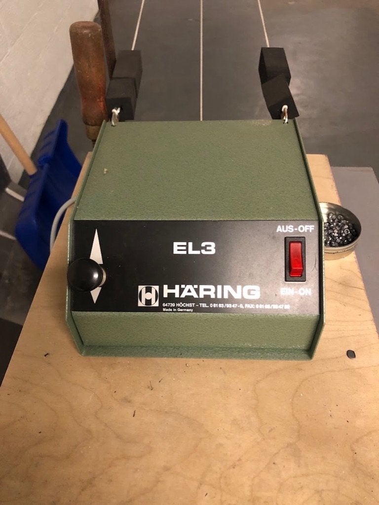 Häring EL3 schietschijfinstallatie., Ophalen, Zo goed als nieuw