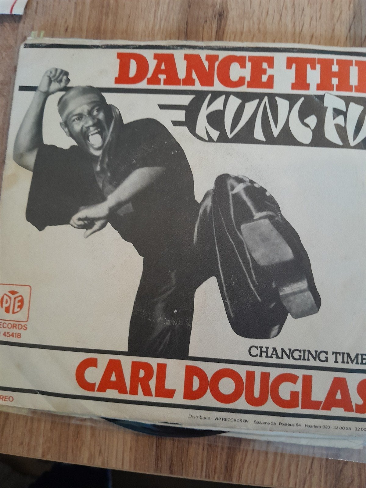 carl  douglas 7inch dance the kung fu, Ophalen of Verzenden