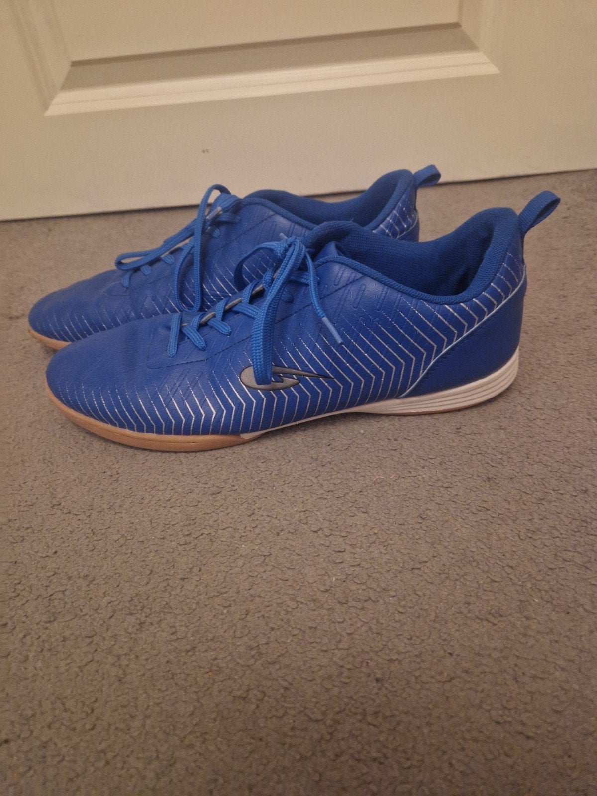 Blauwe sportschoenen - Maat 43, Kleding | Heren, Blauw, Kipsta, Ophalen of Verzenden, Gedragen