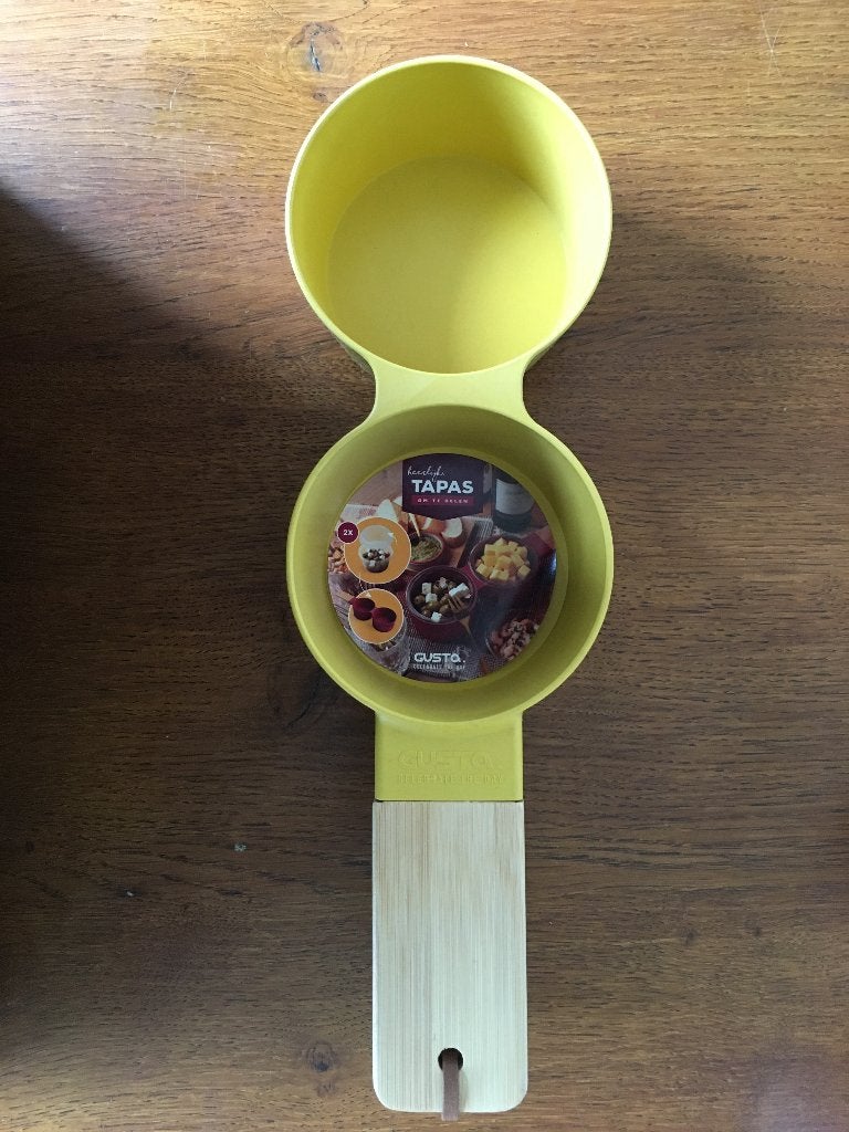 Tapasschaaltjes met Handvat "Gusta" Kleur: Oker geel Nieuw, Keramiek, Nieuw, Ophalen of Verzenden, Schaal of Schalen