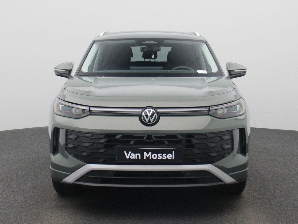 Volkswagen Tayron 1.5 eHybrid Life Edition 204 PK| Trekhaak, Auto's, Volkswagen, 12 maanden, Stof, 150 min, 26 kWh