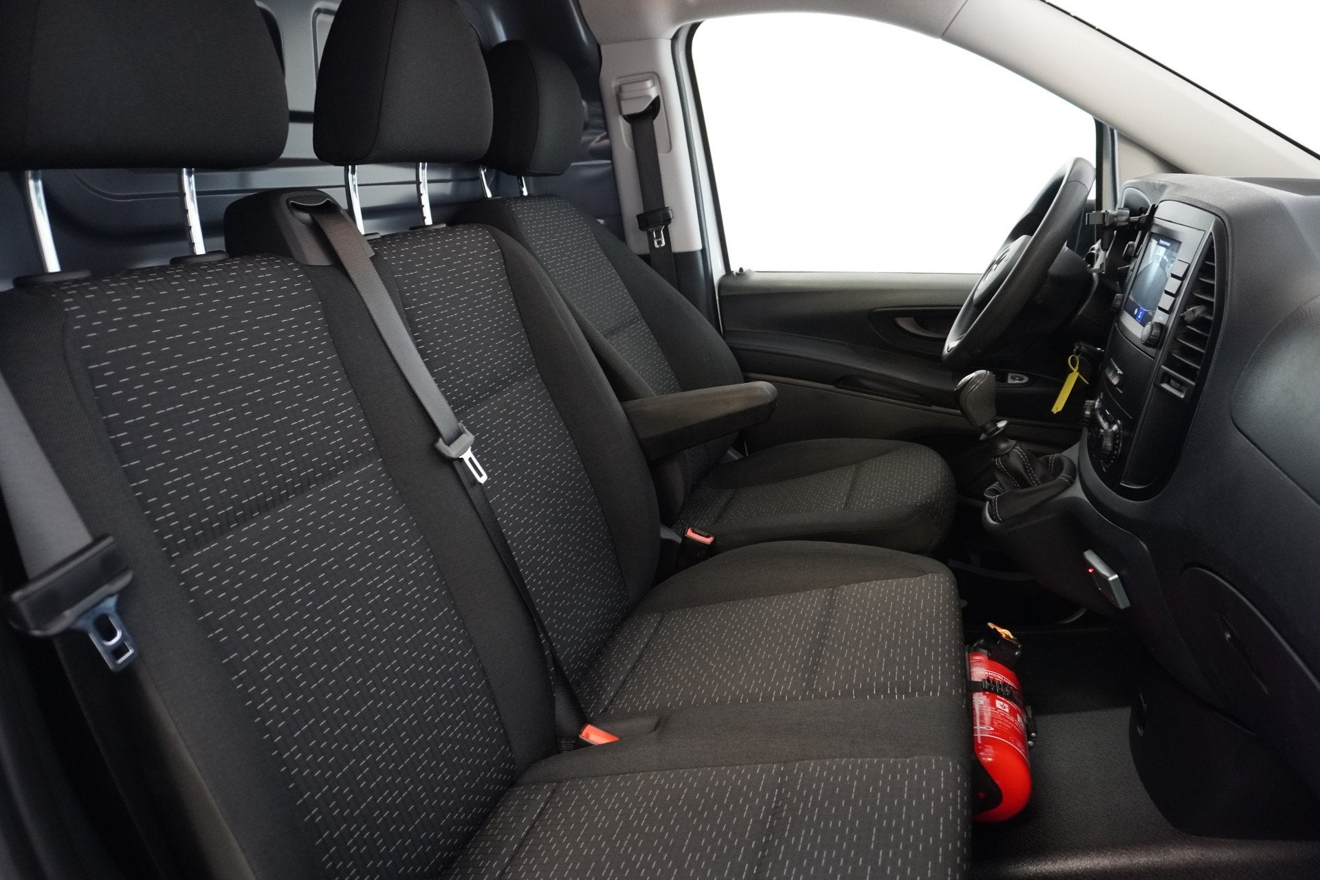 Mercedes-Benz Vito 110 CDI Lang EURO 6 - Airco - Camera -, Voorwielaandrijving, Dealer onderhouden, Gebruikt, 4 cilinders