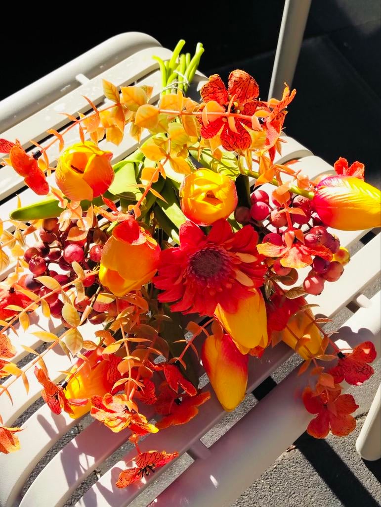 Mooie kunstbloemen - boeket oranje, Binnen, Ophalen of Verzenden, Zo goed als nieuw, Boeket