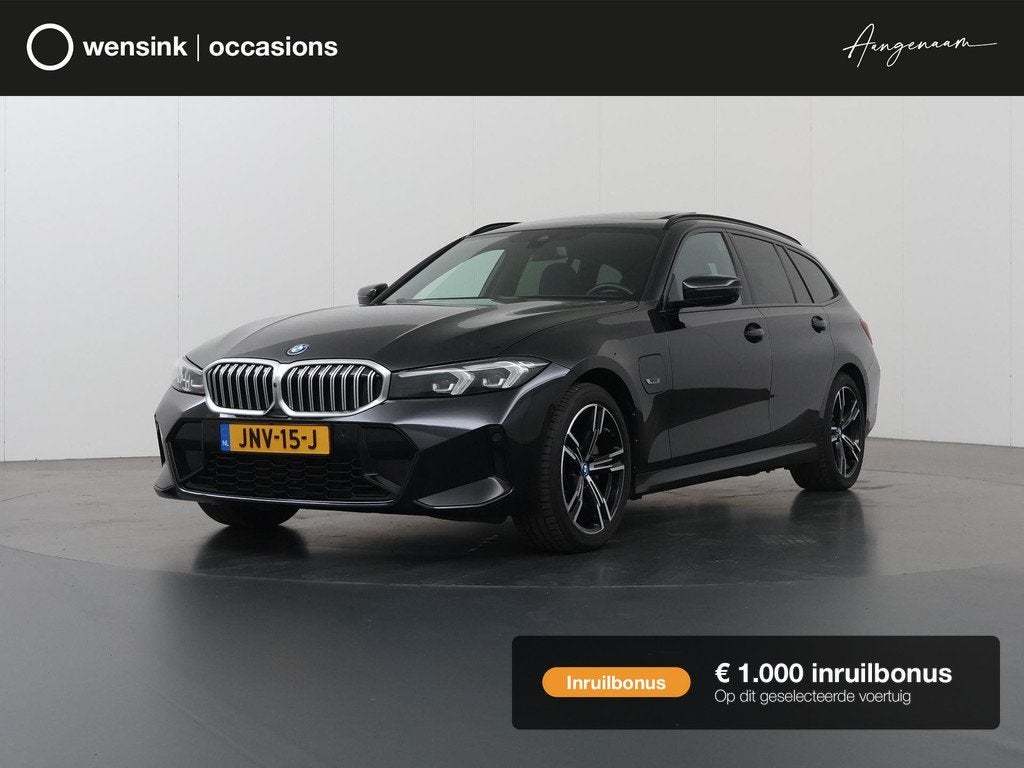 BMW 3-serie Touring 320e M-Sport | SOH 97,4% | Facelift | Pa, Auto's, BMW, 1998 cc, Gebruikt, 4 cilinders, Zwart