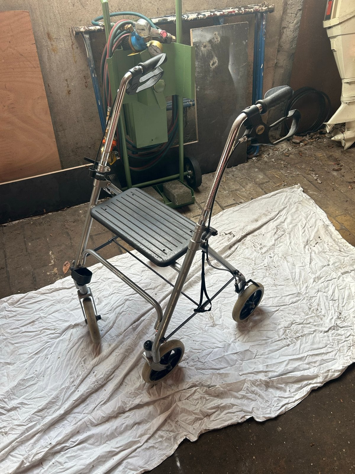 Rollator, Ophalen