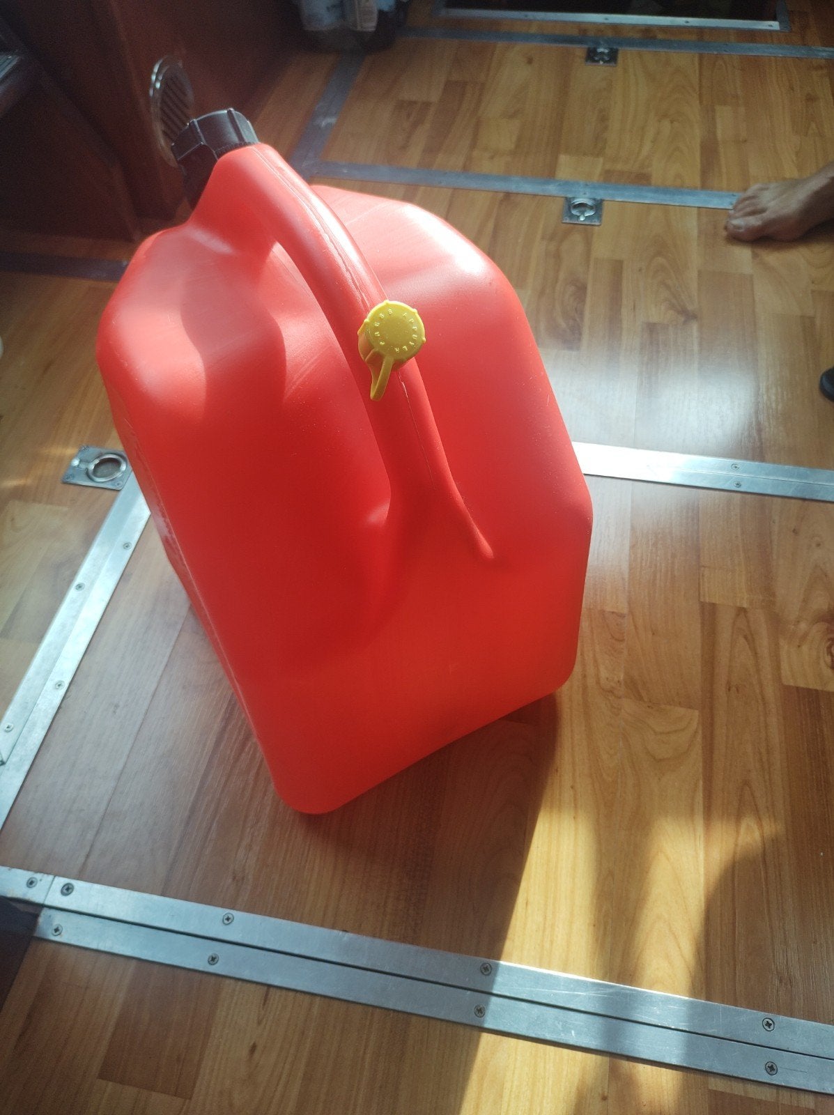 Jerrycan 20 liter - Nooit gebruikt, Auto diversen, Ophalen of Verzenden