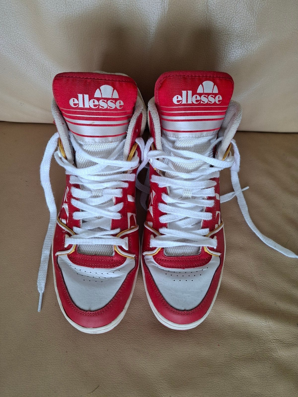 Retro Ellesse Mid-Top Sneakers (Rood/Wit) – Maat 43, Ophalen of Verzenden, Schoenen