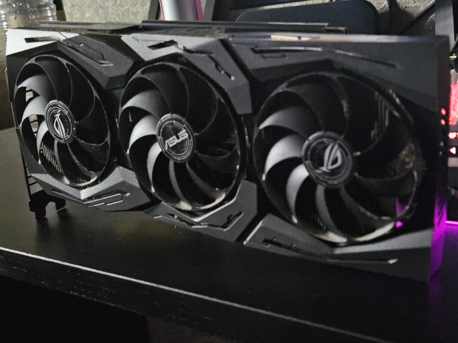 ASUS ROG Strix GeForce GTX 1660 Ti OC Gaming Videokaart, Ophalen, Gebruikt
