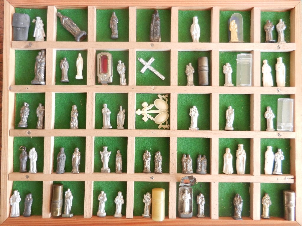 collectie reis heiligen beeldjes, Verzamelen, Ophalen of Verzenden, Zo goed als nieuw, Beeld(je), Christendom | Katholiek