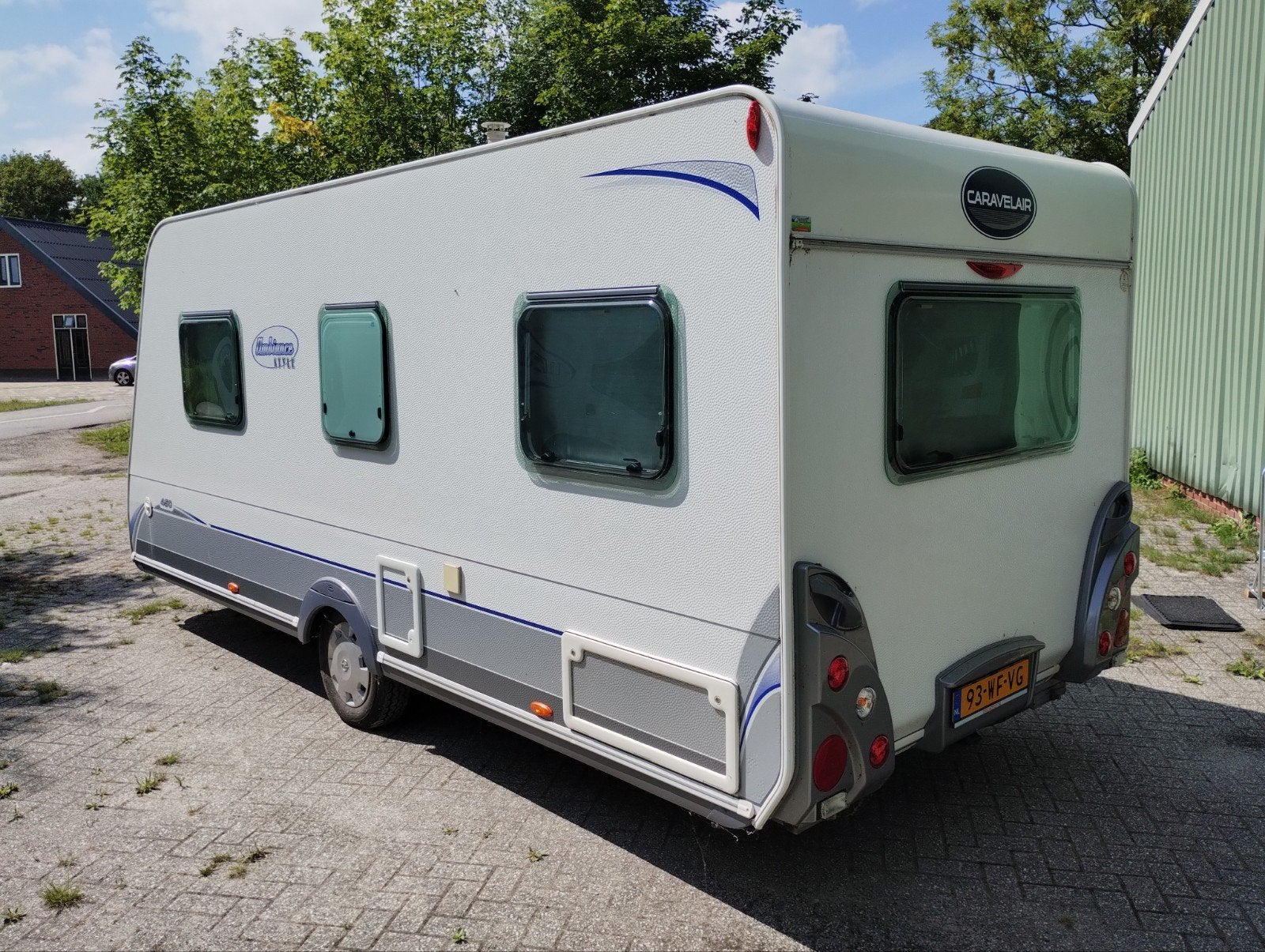 Caravelair ambiance 450 style van 2010, Caravans en Kamperen, Treinzit, Particulier, Koelkast, Caravelair