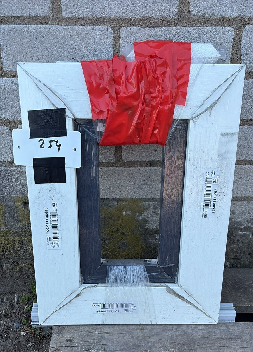 (254) Nieuw kunststof raamkozijn met valraam, Ophalen, Kunststof, Minder dan 75 cm, Raamkozijn