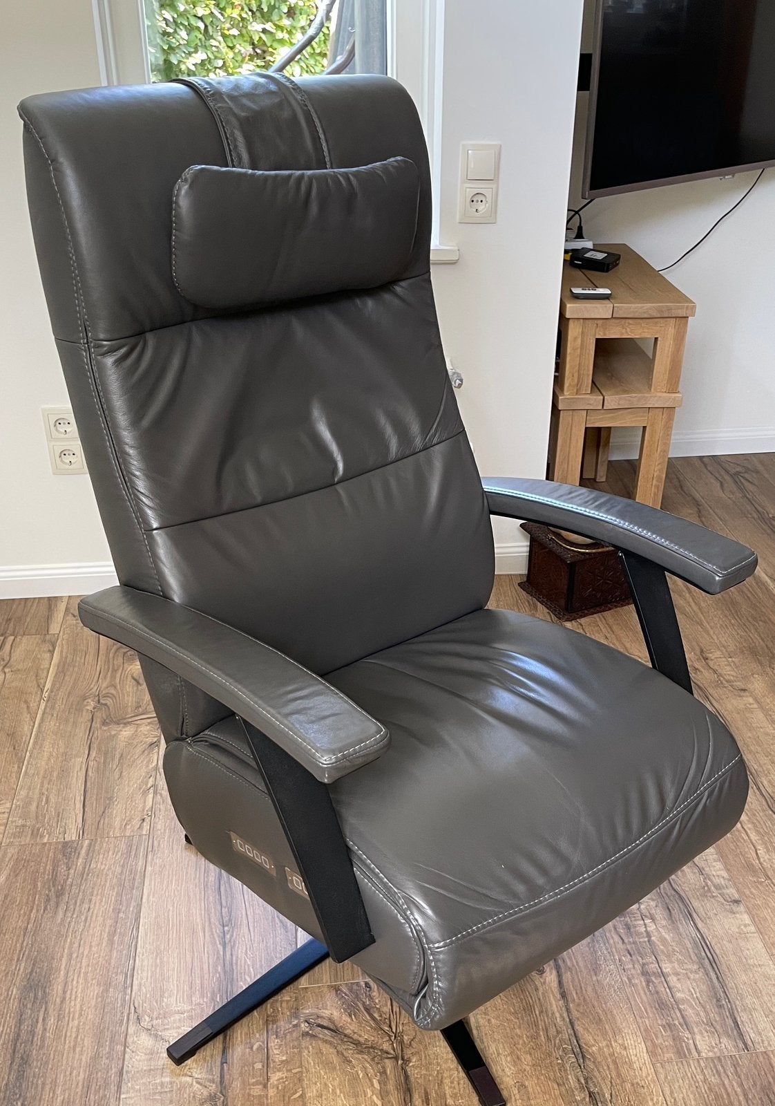 Prominent relaxfauteuil S-100 vr.pr. €1715,00 (geen sta-op), Huis en Inrichting, Fauteuils, Ophalen, Zo goed als nieuw, 50 tot 75 cm