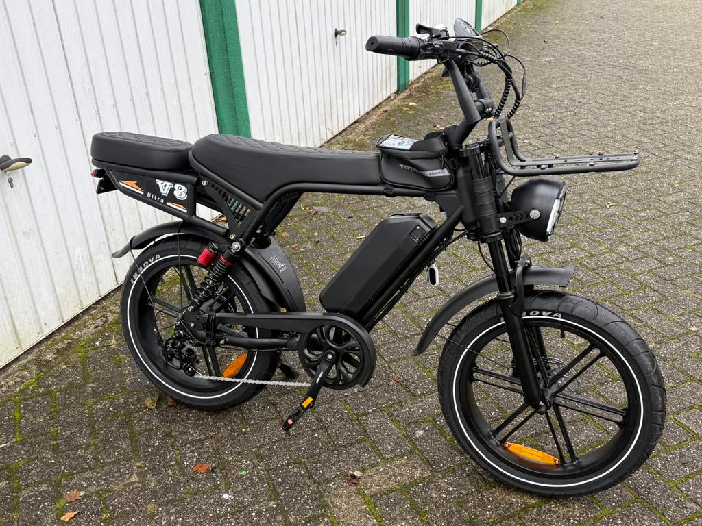 NIEUWE V8 ULTRA IN 3 KLEUREN BLACK, NARDO GREY & DARK GREY