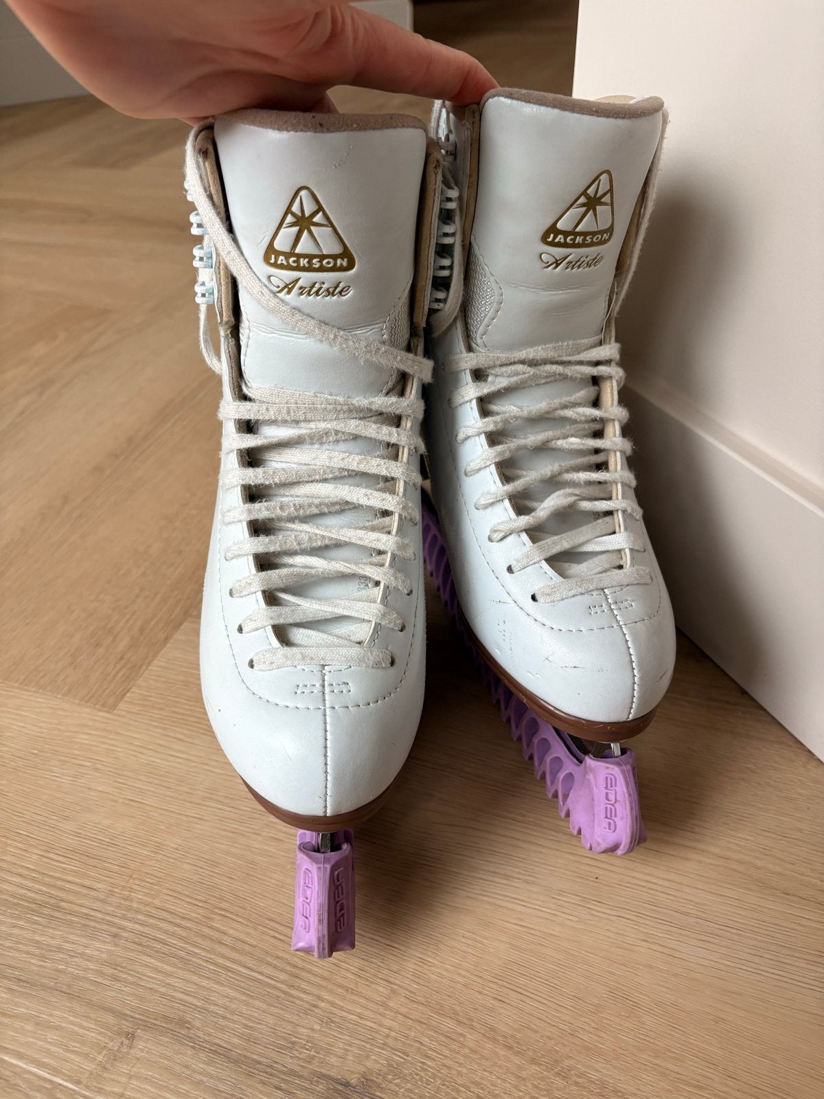 Jackson Artiste kunstschaatsen maat 37 - perfecte staat, Sport en Fitness, Schaatsen, Ophalen of Verzenden, Zo goed als nieuw