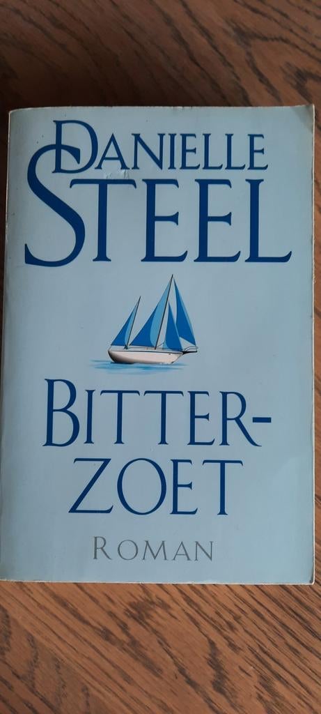 Danielle Steel - Bitterzoet, Ophalen of Verzenden, Zo goed als nieuw, Danielle Steel