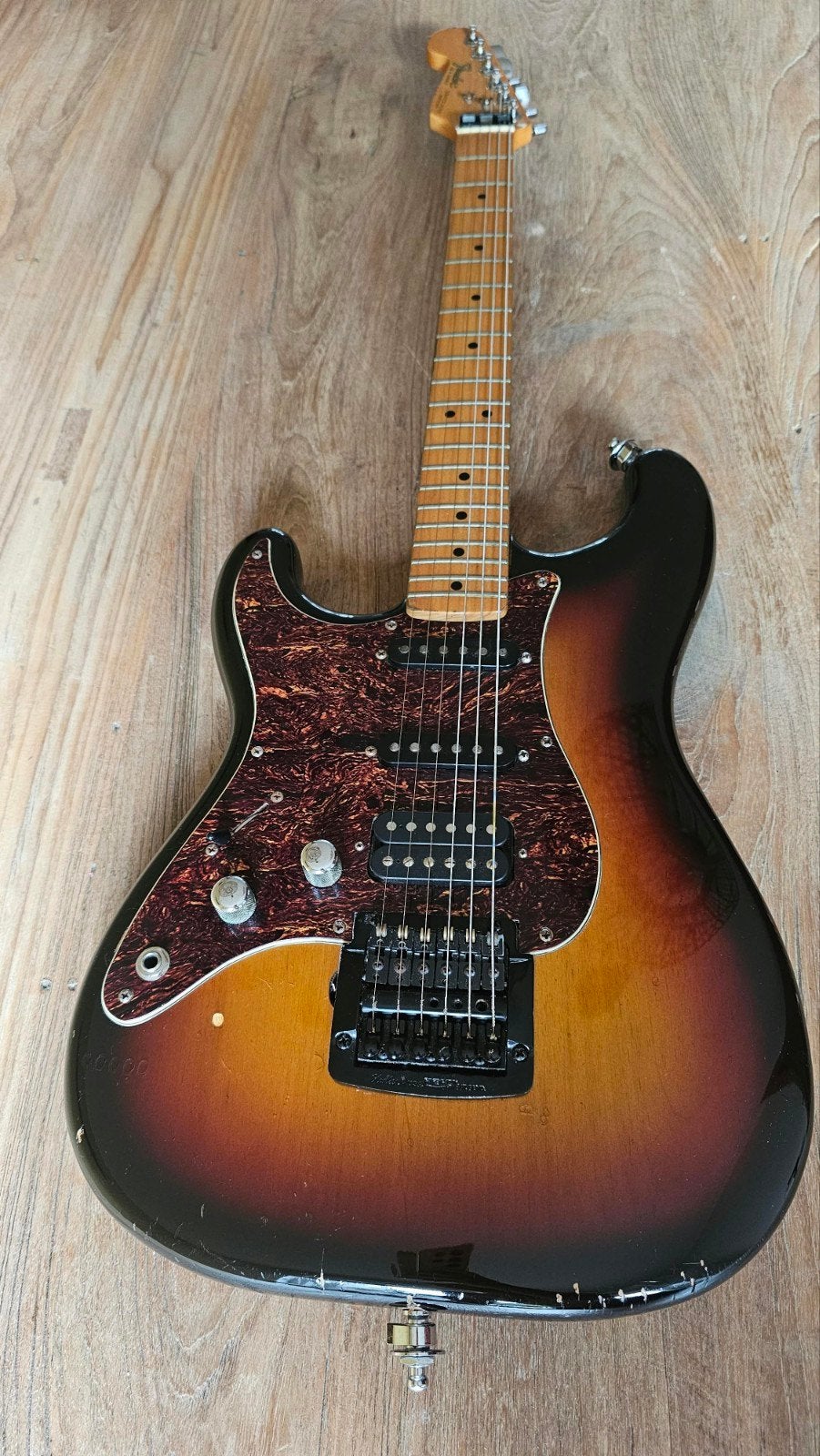 Fender '83 Stratocaster USA - Sunburst - Linkshandig, Ophalen, Gebruikt, Solid body, Fender