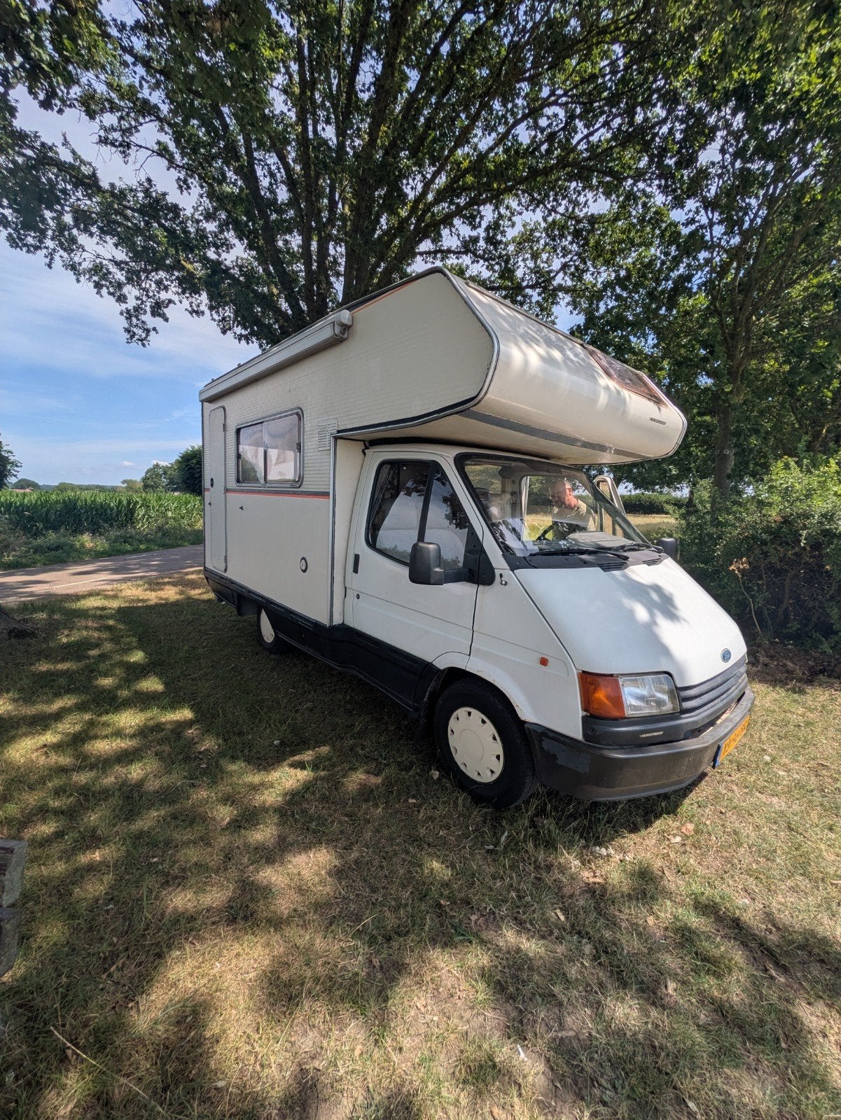 Caravans And Camping Leuke