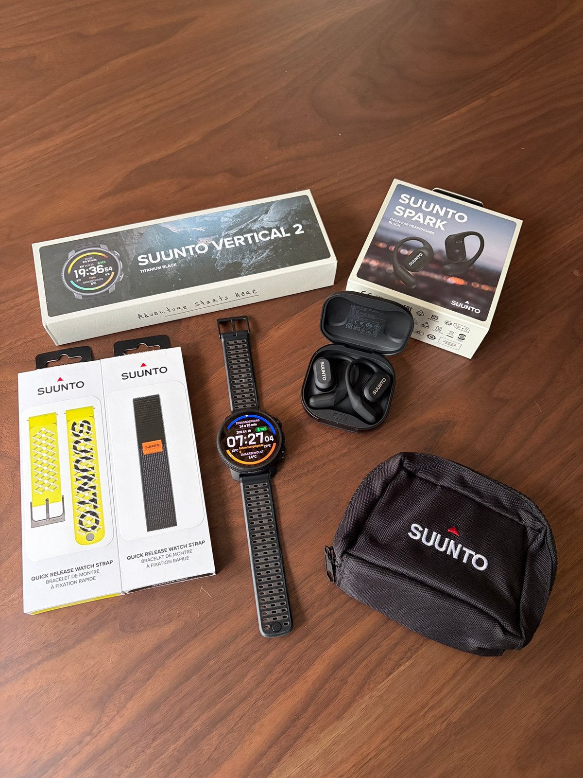 Suunto vertical 2 titanium & Suunto spark oordopjes, Hoogte, Zwart, Ophalen of Verzenden, Zo goed als nieuw