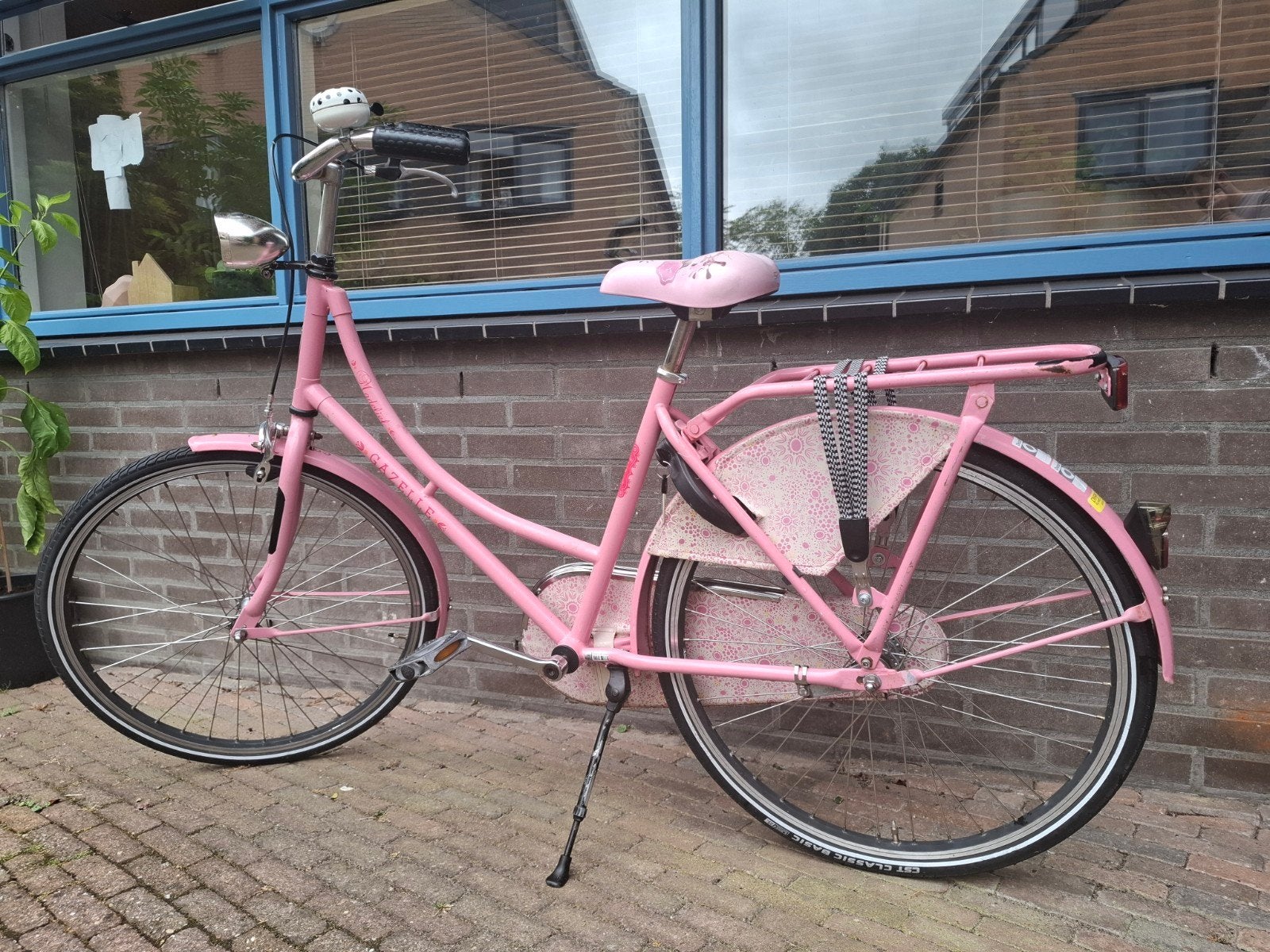 Roze Gazelle Madelief fiets 26 inch, framemaat 44, Fietsen en Brommers, Fietsen | Meisjes, Terugtraprem, Gebruikt, Handrem, Gazelle