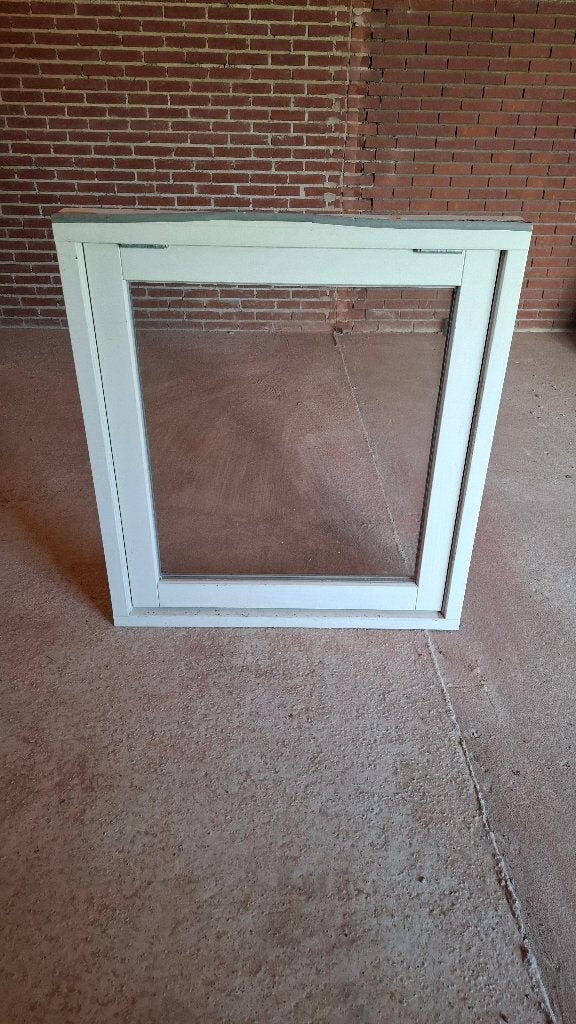 Hardhouten kozijnen met klapraam, Raamkozijn, Zo goed als nieuw, Inclusief glas, 75 tot 150 cm