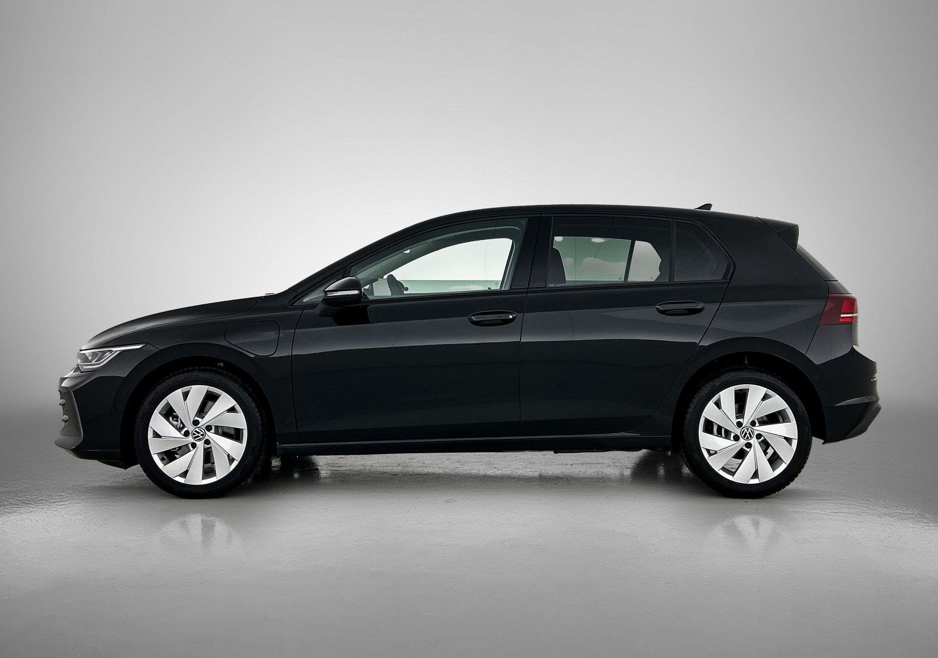 Volkswagen Golf 1.5 eHybrid Life Edition | Demo | 204 PK | P, Auto's, 12 maanden, Stof, 4 cilinders, 150 min