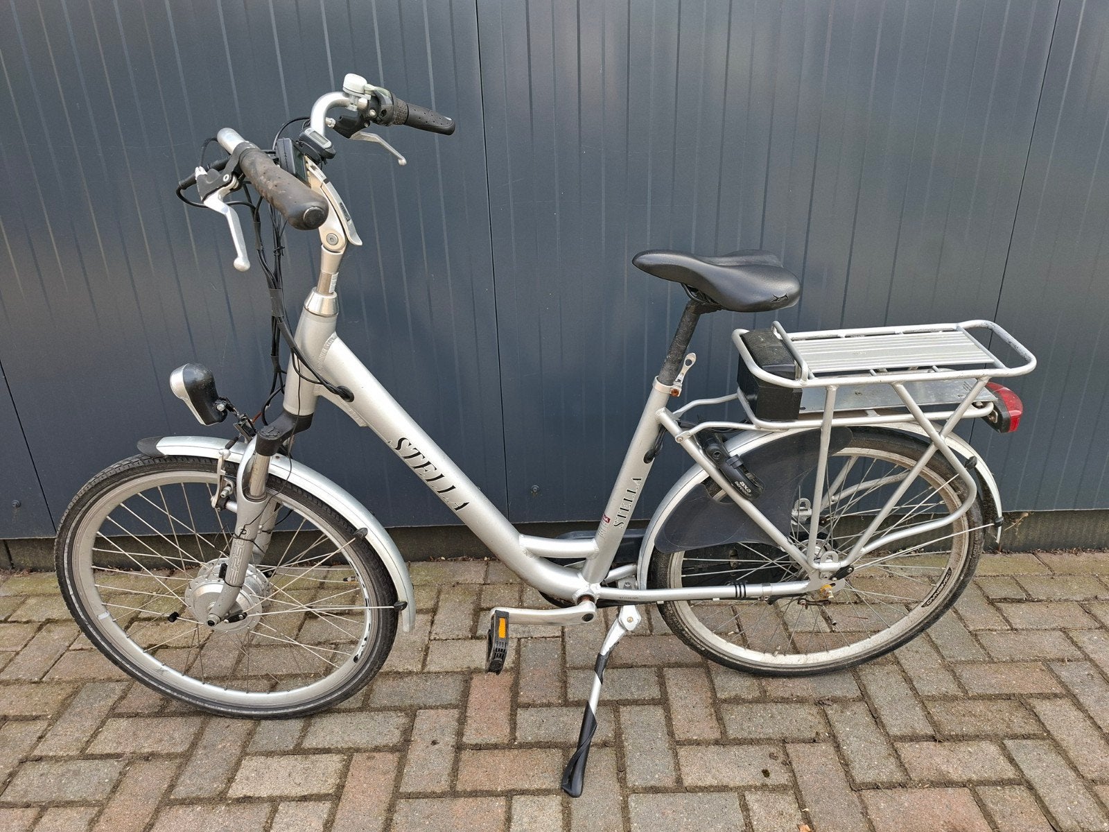 Stella en Koga Miyata voor onderdelen, Ophalen