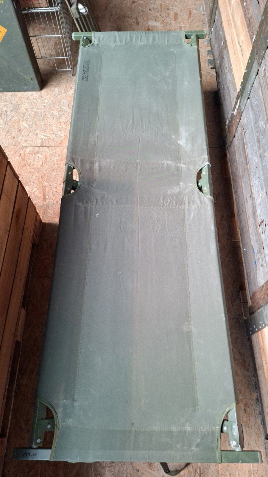 Originele NL leger veldbed aluminium frame met foedraal, Ophalen, Campingtafel, ., Nieuw