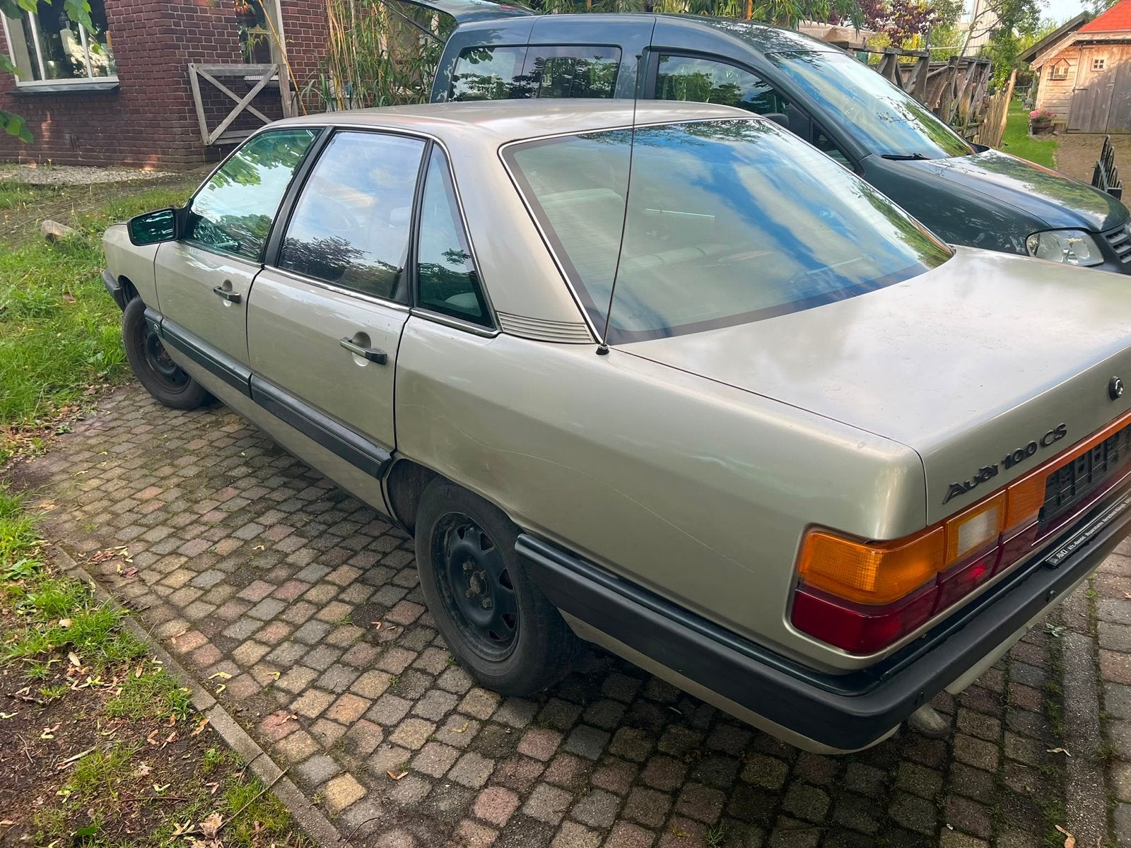 Audi 100, Auto's, Audi, 1200 kg, Handgeschakeld, 1781 cc, Particulier