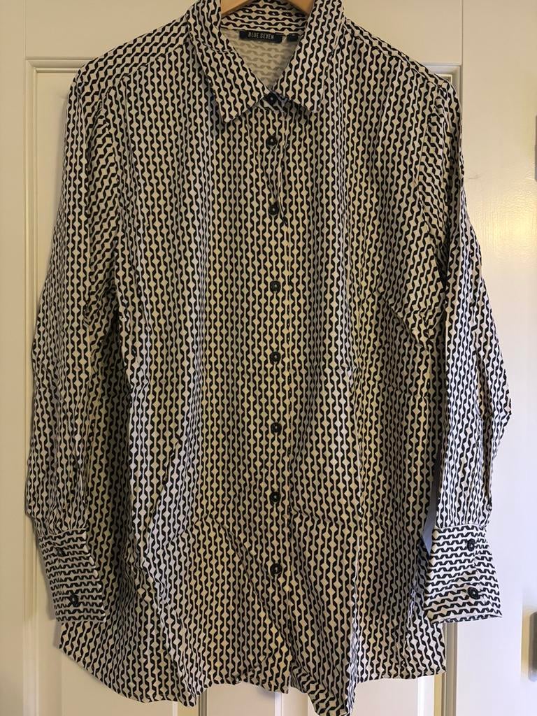 Zwart/beige blouse van blue seven maat 44 zgan, Kleding | Dames, Blouses en Tunieken, Ophalen of Verzenden, Zo goed als nieuw