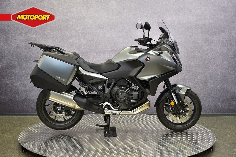 Honda NT 1100 DCT (bj 2024), Motoren, Motoren | Honda, Info@motoportwormerveer.nl, Honda Motor Europe, Bedrijf, Crystal Bldng B-Unit B11.2 Rivium Blv200
2909 LK  Capelle aan den IJsel, NL