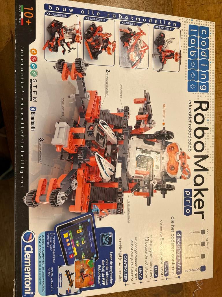 Clementoni RoboMaker Pro: Interactief STEM Robot Lab, Verzamelen, Transformers, Zo goed als nieuw, G1, Ophalen of Verzenden