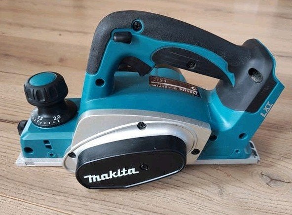 Makita DKP180ZJ 18V Schaafmachine, Ophalen of Verzenden, Zo goed als nieuw