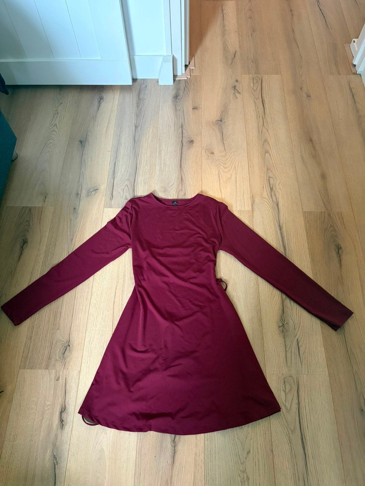 Bordeauxrode Jurk Maat M van Shein nieuw!, Maat 38/40 (M), Nieuw, Ophalen of Verzenden, Boven de knie