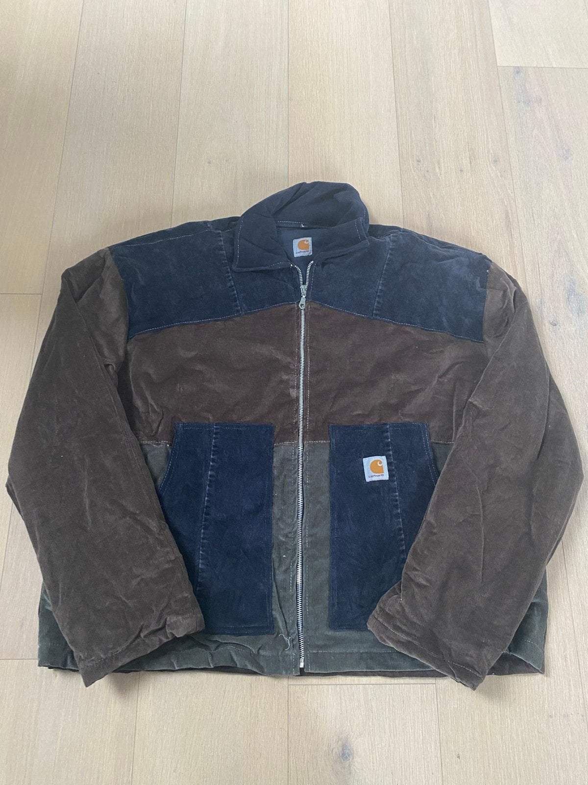 Carhartt Corduroy Patchwork Jas Maat L, Ophalen of Verzenden, Zo goed als nieuw, Maat 52/54 (L), Meerkleurig