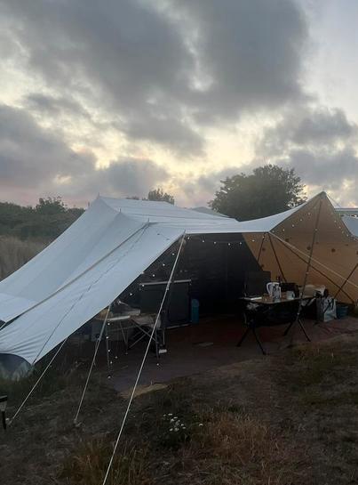 ☀️Tent te huur-🏕️Vlieland-Stortemelk-vrije weken-de Waard, Caravans en Kamperen, Tenten, Ophalen, Zo goed als nieuw, Tot en met 4
