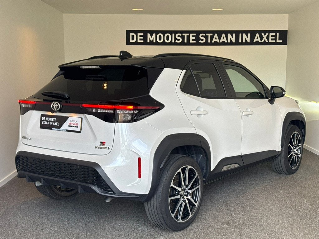 Toyota Yaris Cross 1.5 Hybrid GR Sport (bj 2023, automaat), Auto's, Toyota, Gebruikt, 1490 cc, 1175 kg, Hybride Elektrisch/Benzine