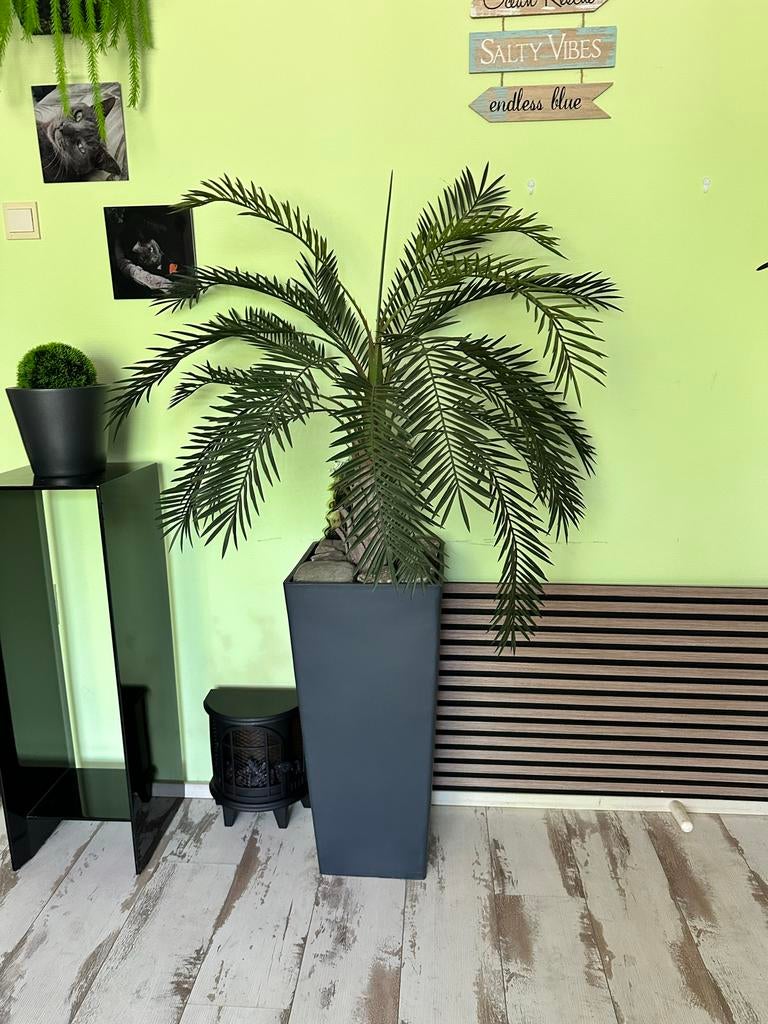 Grote kunstpalm 150cm in stijlvolle antraciet pot, Ophalen, Binnen, Groen, Kunstplant