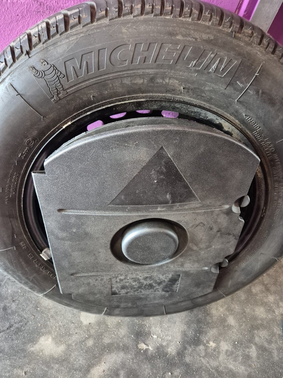 Michelin 195/65R15 reservewiel met krik en gereedschap, Auto-onderdelen, Ophalen, Gebruikt, 15 inch, Banden en Velgen