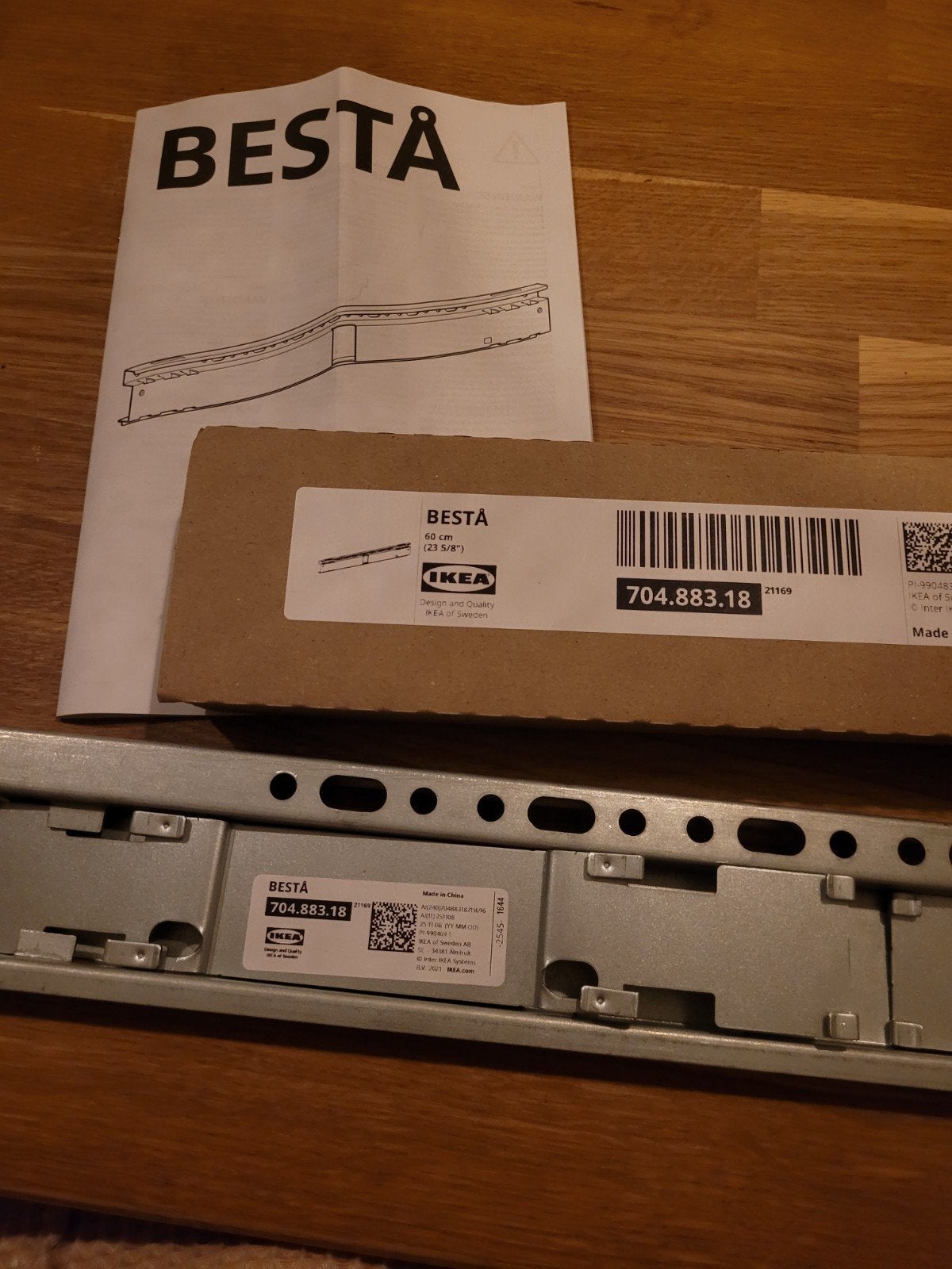 5x IKEA Besta wandrail, zilver, 60 cm, nieuw, Ophalen, Nieuw