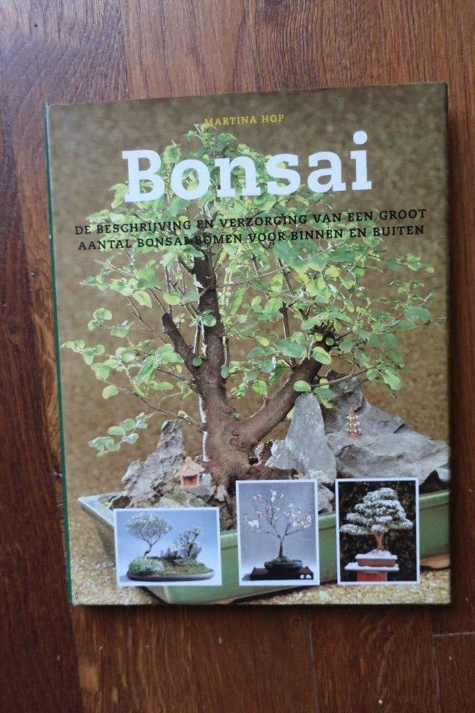Bonsai Dutch edition  by Martina Hop, Ophalen of Verzenden, Zo goed als nieuw, Natuur algemeen