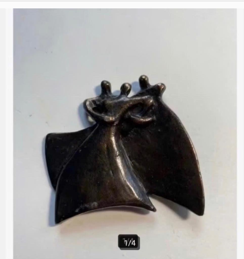 Bronzen beeldje, plat “samen” Arti Hove Ammerlaan, Ophalen of Verzenden