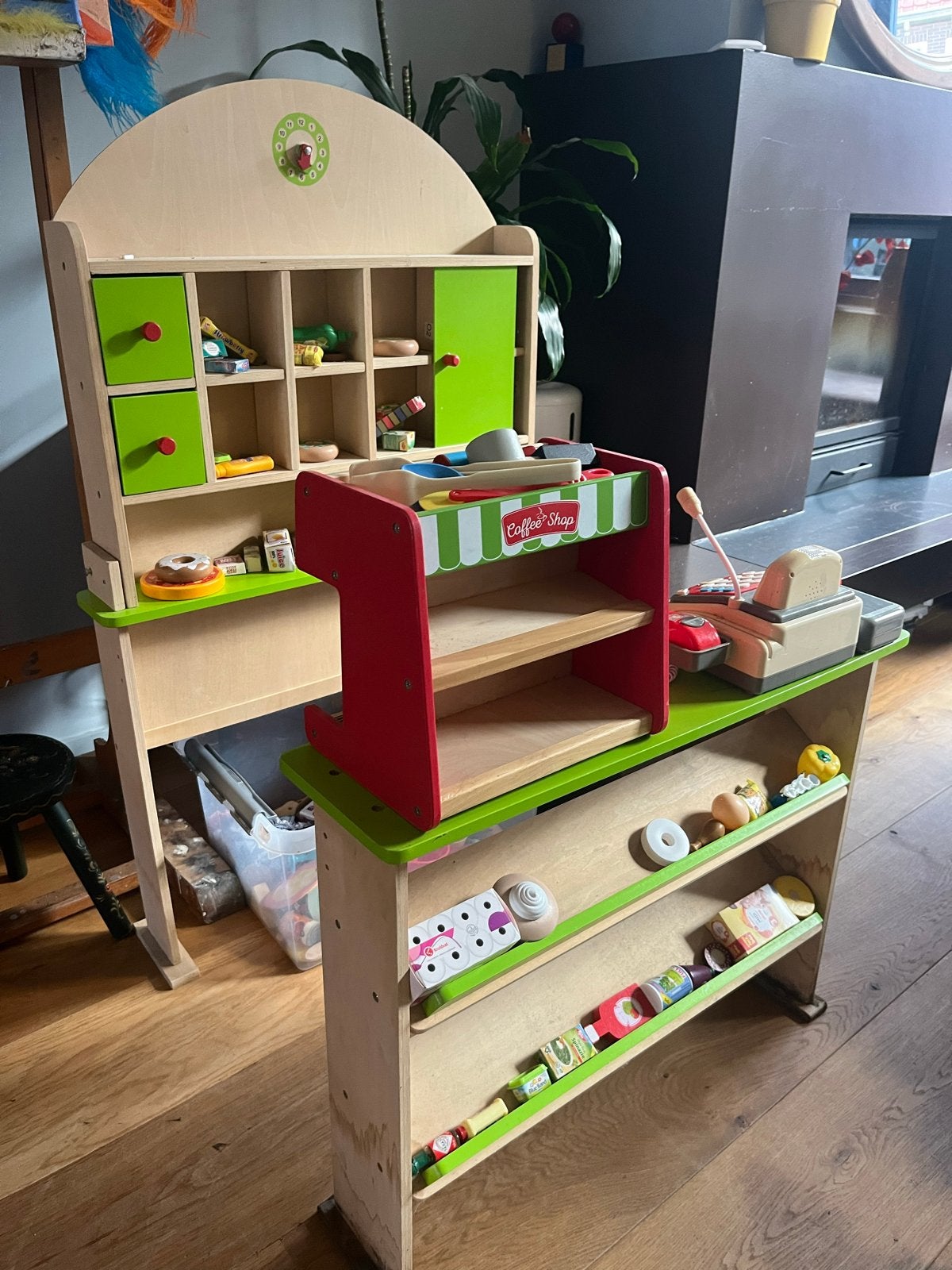 Houten Winkeltje & Café met Gebakjes en Accessoires, Ophalen, Gebruikt, Jongen of Meisje